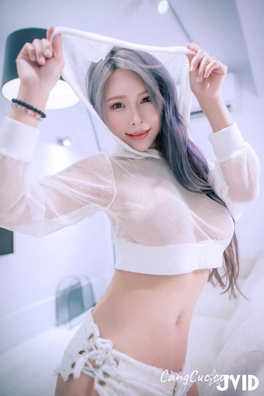 [JVID] 艾妃 – 神級美巨乳艾妃的情慾之夜『首次雙人情慾大尺／騎乘式解鎖』